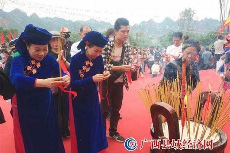 女人梦见汽车被偷了是什么意思