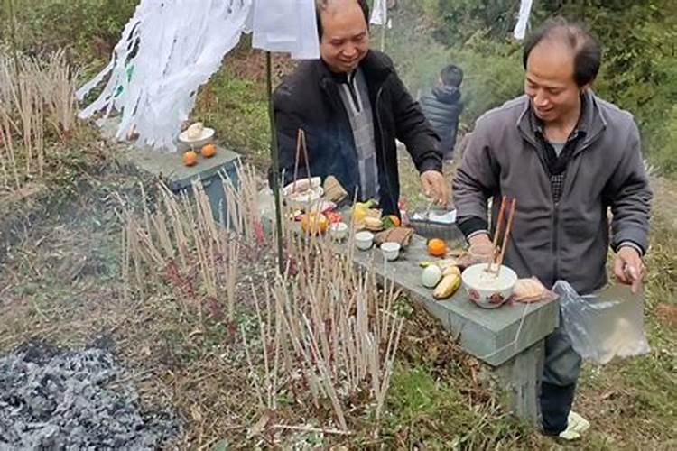 清明节扫墓先去爷爷坟还是父亲坟清明节上坟先上父亲还是先上爷爷百度...
