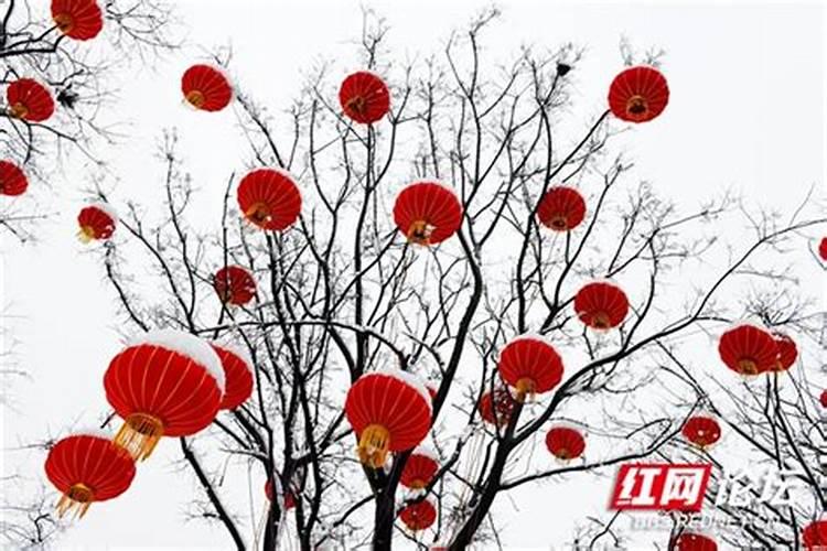 为什么要挂灯笼？