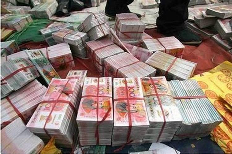 男蛇女虎婚姻是否相配
